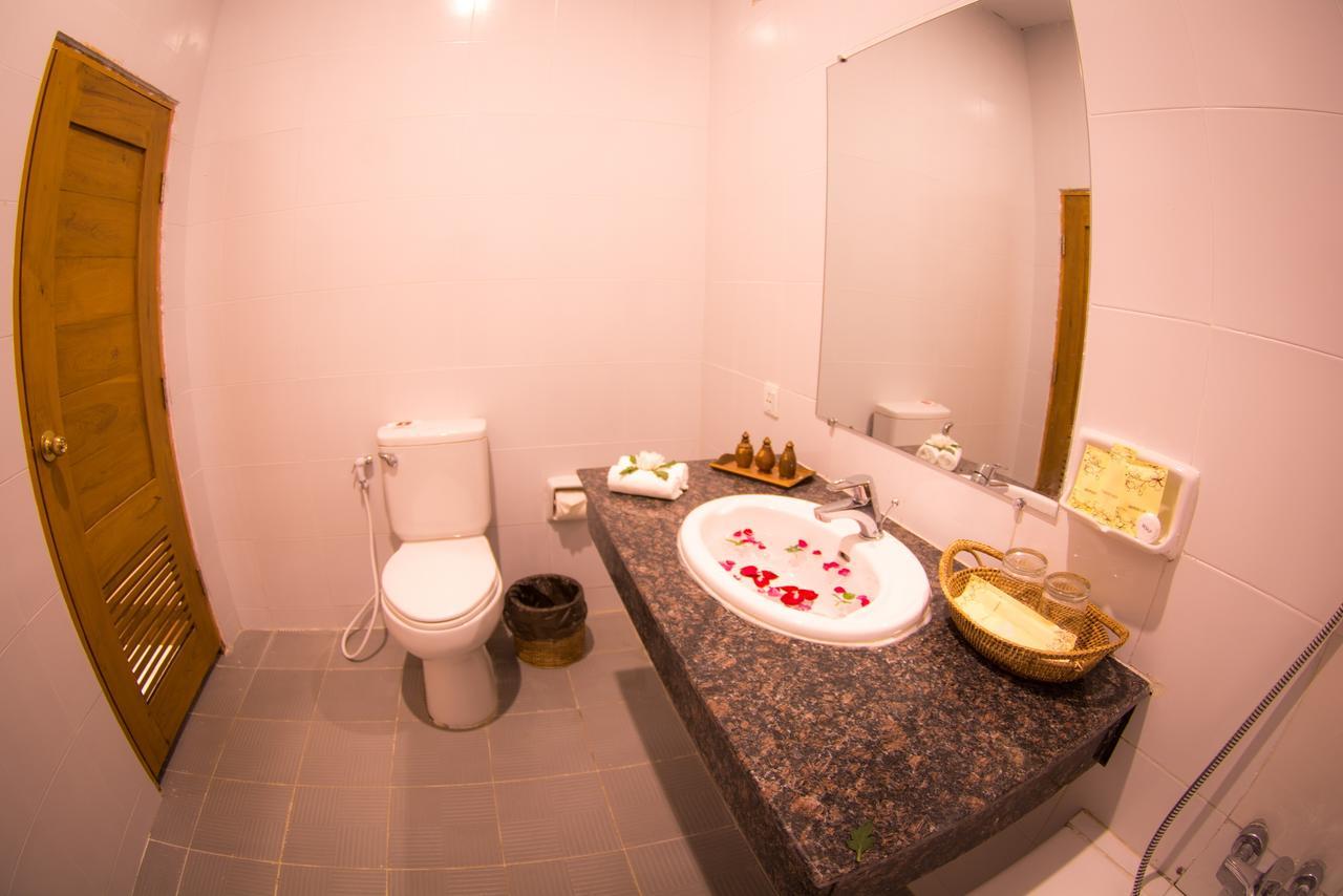 Westay @ Bagan Lotus Hotel מראה חיצוני תמונה